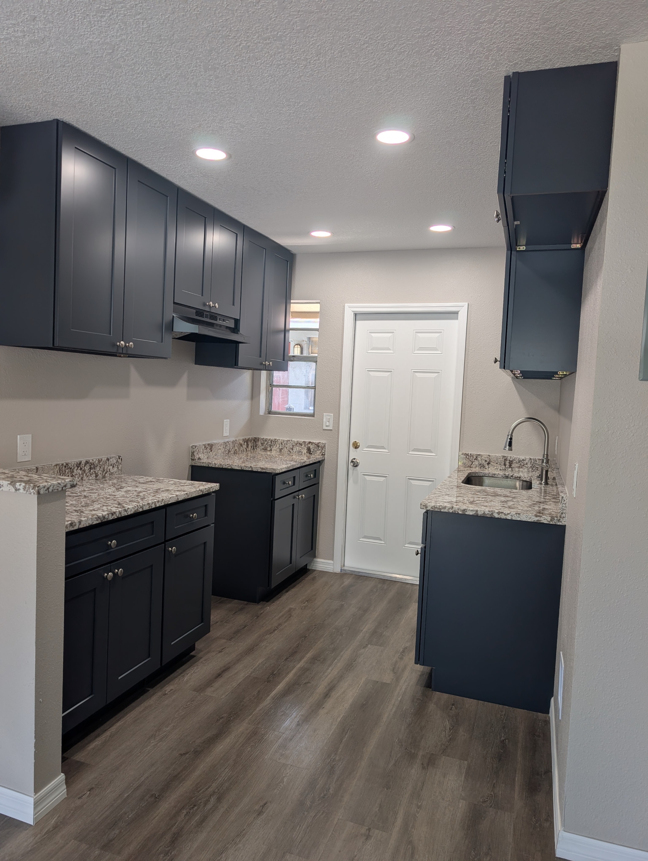 1040 Ola Drive - 1